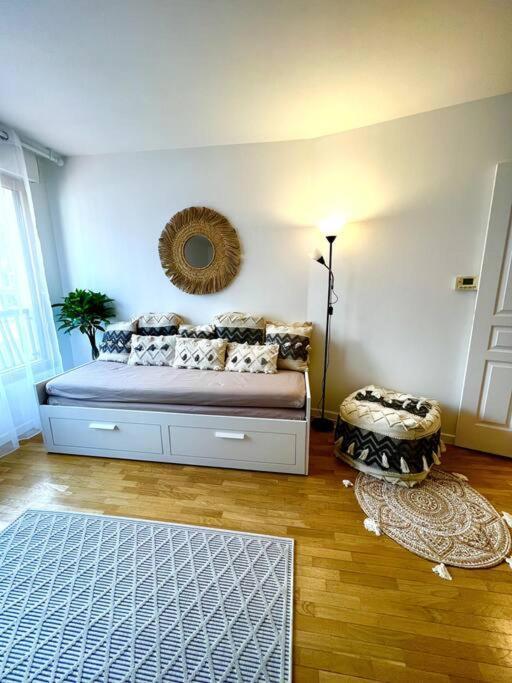 Paris-Montrouge Magnifique Appartement 3 Pieces De 75M2 Avec Parking - Tres Cosy Pour 1 - 8 Personnes Refait A Neuf -Entire Apartment Luxurious And Warm -Montrouge Paris 14Eme - Proche Aeroport Orly Parc Expositions Porte De Versailles Free Wifi Grat Екстериор снимка